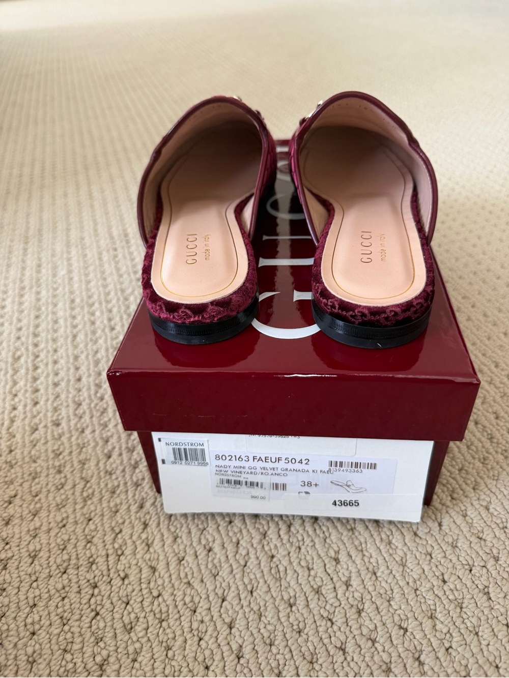 Gucci Burgundy Velvet Shoe Box - Picture 2 of 4